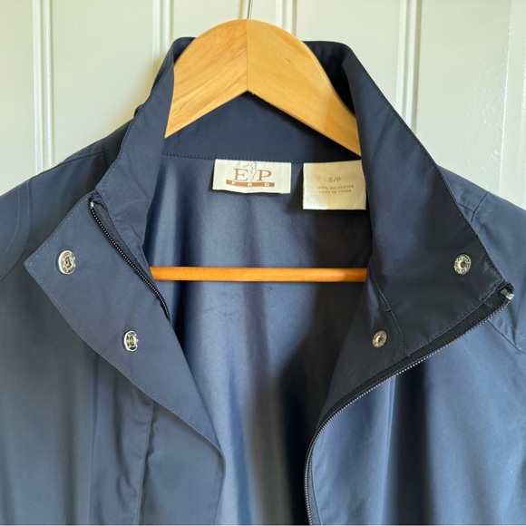 Navy Blue Lightweight Golf Jacket / Wind Breaker - Picture 2 of 3